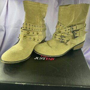 Tan Ankle Boots - Size - 10